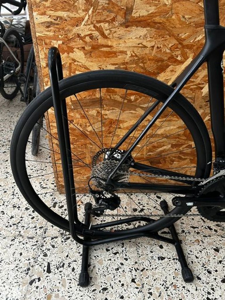 Käytetty Giant TCR Advanced 2 2022 2022 Road & Gravel — kuva 3 / 13