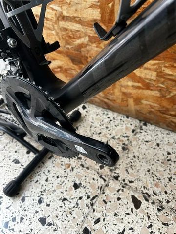 Käytetty Giant TCR Advanced 2 2022 2022 Road & Gravel — kuva 9 / 13