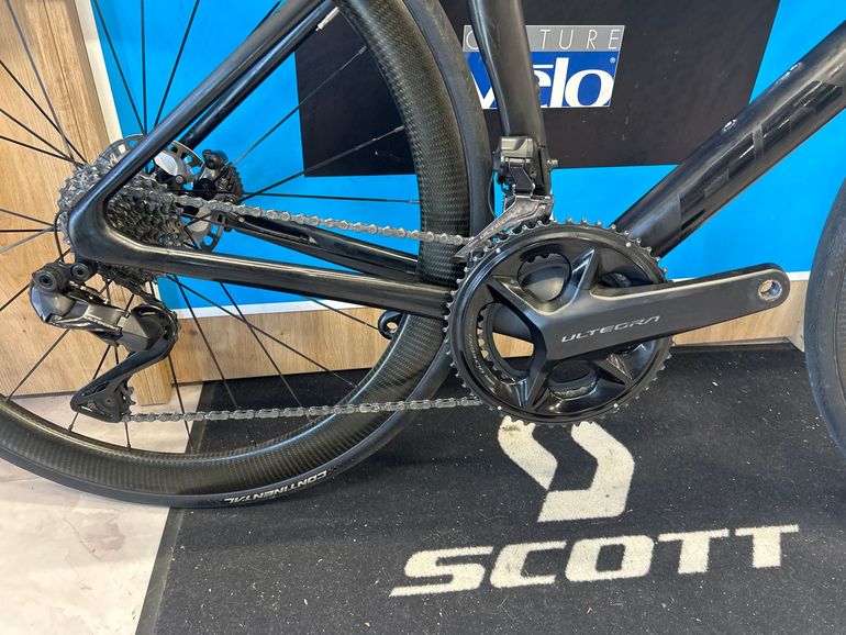 Käytetty Adris Custom Shimano Ultegra Di2 2025 Road & Gravel — kuva 2 / 5
