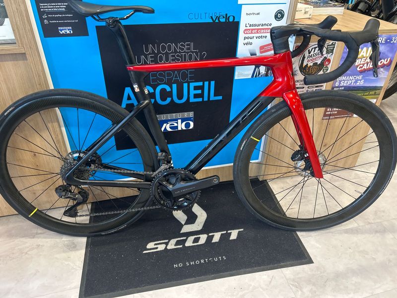 Tweedehands Adris Custom Shimano Ultegra Di2 2025 Road & Gravel