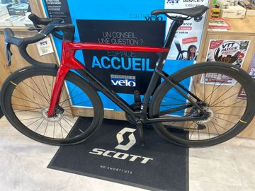 Käytetty Adris Custom Shimano Ultegra Di2 2025 Road & Gravel — kuva 3 / 5