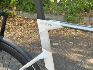 Käytetty Gusto Custom Shimano 105 Di2 2026 Road & Gravel — kuva 10 / 20