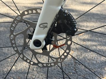 Käytetty Gusto Custom Shimano 105 Di2 2026 Road & Gravel — kuva 17 / 20