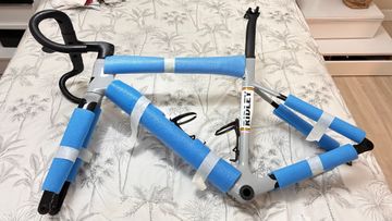 Used Ridley Falcn Rs Frameset S 2024, manillar integrado forza cirrus pro, rodamientos cerámicos pedalier, portabidones zefal, soporte garmin… 2024 Road & Gravel, Light Gray — image 9 of 10