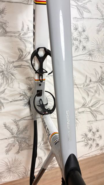 Used Ridley Falcn Rs Frameset S 2024, manillar integrado forza cirrus pro, rodamientos cerámicos pedalier, portabidones zefal, soporte garmin… 2024 Road & Gravel, Light Gray — image 5 of 10