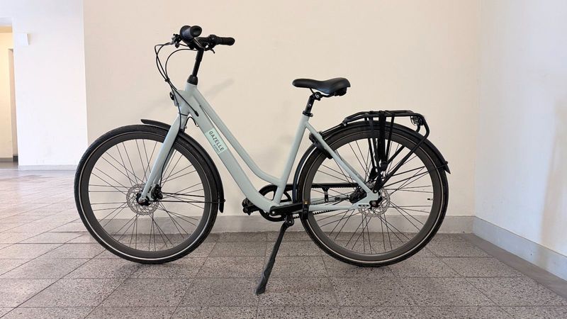 Used Gazelle Esprit Belt (2025) – 49cm – Neuwertig (<50km) Urban & Touring
