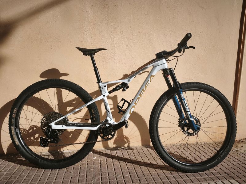 Used Oiz Custom SRAM X01 Eagle AXS 2025 MTB