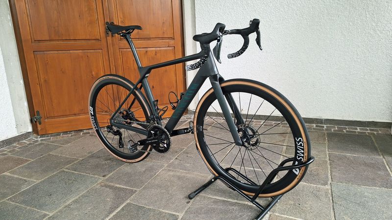 Used Canyon Endurace CFR Di2 2024 2024 Road & Gravel