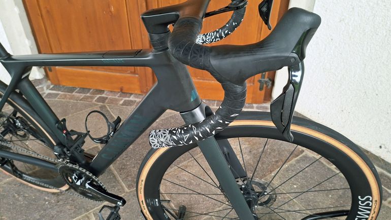 Gebrauchtes Canyon Endurace CFR Di2 2024 2024 Road & Gravel, Schwarz — Bild 5 von 15