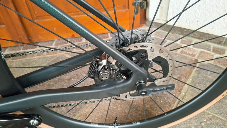 Gebrauchtes Canyon Endurace CFR Di2 2024 2024 Road & Gravel, Schwarz — Bild 8 von 15