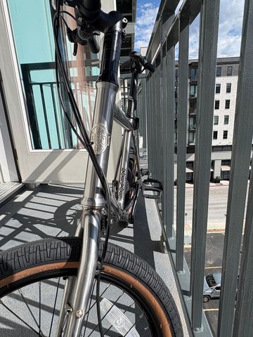 Used Kyoot Rolly Polly - mini velo! 2025 Road & Gravel, Light Gray — image 4 of 6