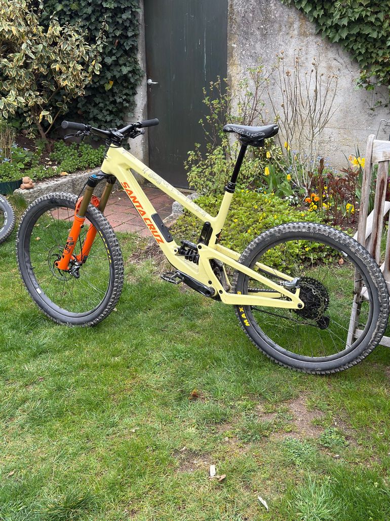 Santa Cruz Nomad S / Carbon C 2024 Frameset 2024 Mountainbike usato, Arancione — immagine 1 di 3