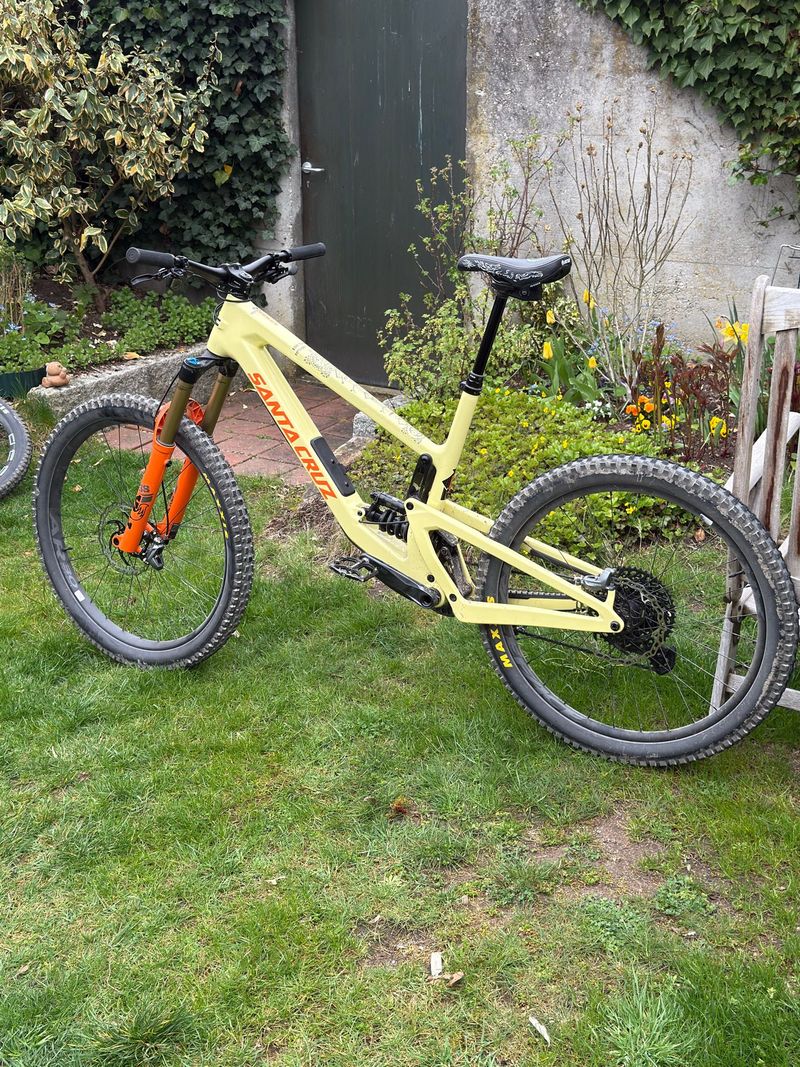 Tweedehands Santa Cruz Nomad S / Carbon C 2024 Frameset 2024 MTB