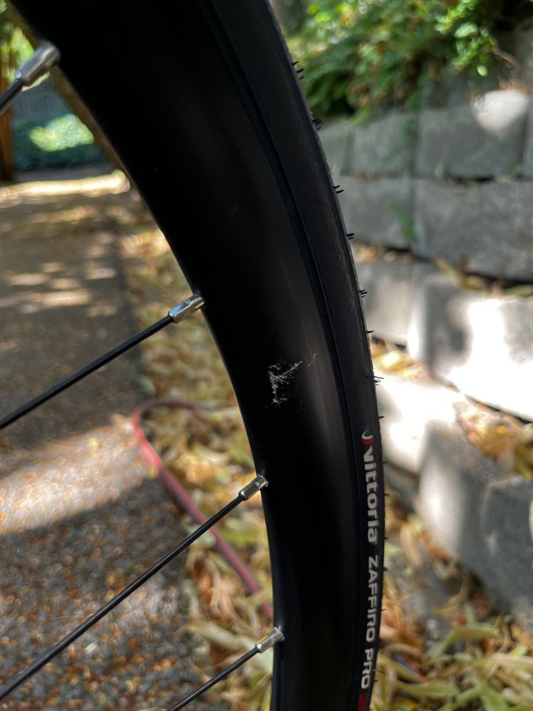 Gebrauchtes Orbea ORCA M30i 2024 2024 Road & Gravel, Weiß — Bild 3 von 4