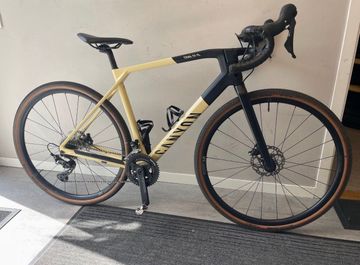 Canyon Grail CF SL 7 2022 2022 Road & Gravel usato, Bianco — immagine 3 di 9