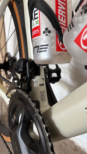 BMC Roadmachine ONE 2022 2022 Road & Gravel usato, Bianco — immagine 3 di 5