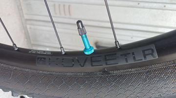 Used Trek X-Caliber 9 2022 2022 Mountainbike, Blue, 27.5, 29 — image 11 of 28