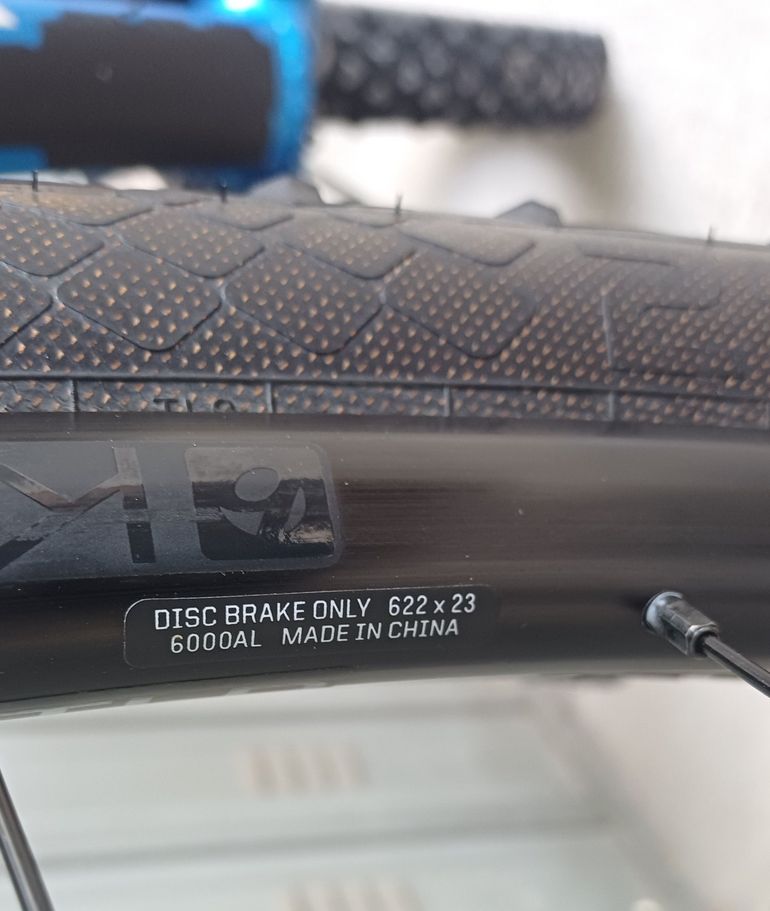 Used Trek X-Caliber 9 2022 2022 Mountainbike, Blue, 27.5, 29 — image 12 of 28