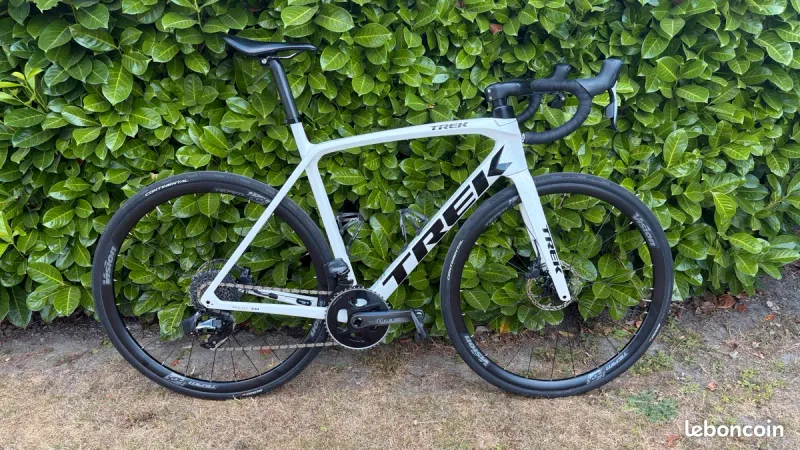 Used Trek Émonda SLR 7 eTap 2021 2021 Road & Gravel