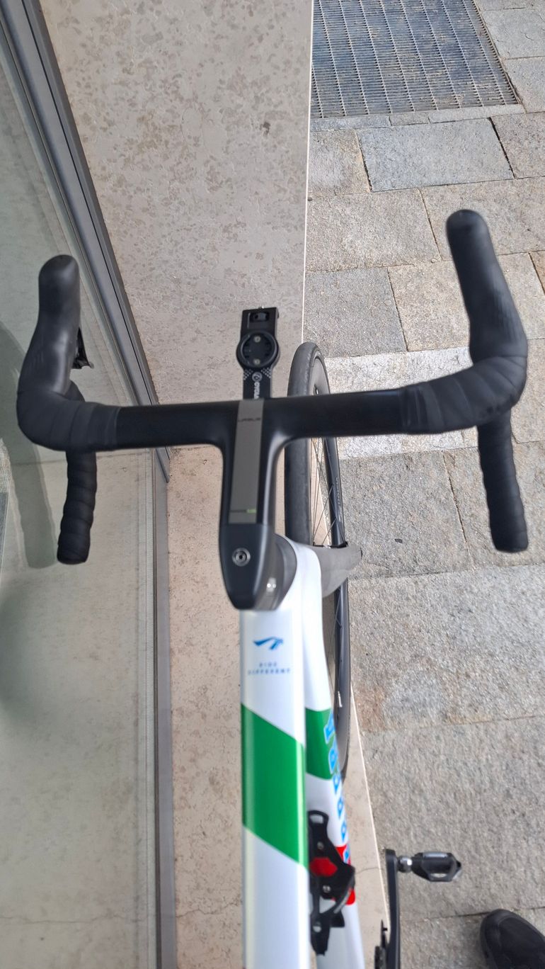 Brugt Carrera SL AIR PRO 2025 Road & Gravel — billede 2 af 7