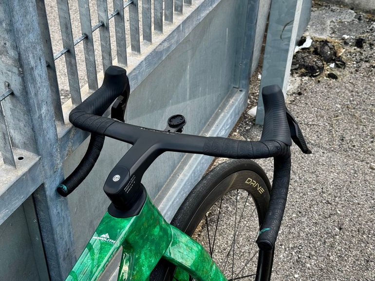 Použité Quickpro Custom SRAM Red eTap AXS 2026 Road & Gravel — obrázek 7 z 7