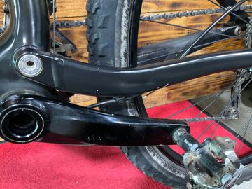 Used Specialized Epic Comp Carbon 29 2015 2015 Mountainbike, Black — image 10 of 12