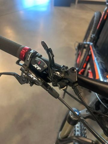 Used Scott Scale 930 2017 Mountainbike, Black — image 7 of 9