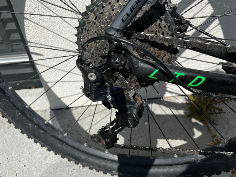 Used CUBE LTD SL 2017 2017 Mountainbike, Black, 27.5, 29 — image 2 of 3