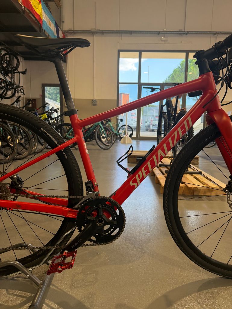 Used Specialized Diverge Elite E5 2022 2022 Road & Gravel, Red — image 6 of 9