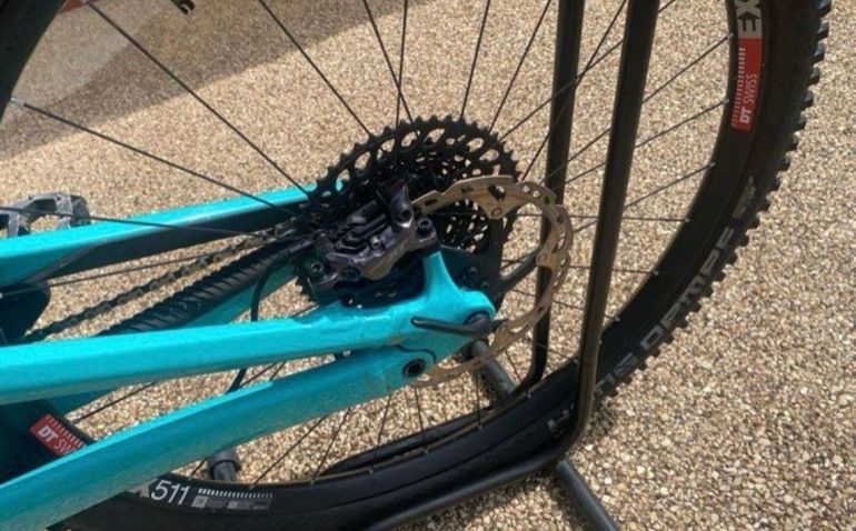 Použité Scott Genius 900 Ultimate 2024 2024 Mountainbike — obrázek 7 z 7