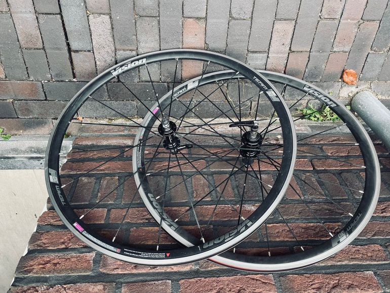 Used Factor Ostro Shimano Ultegra Di2 2020 Road & Gravel, Black — image 17 of 17
