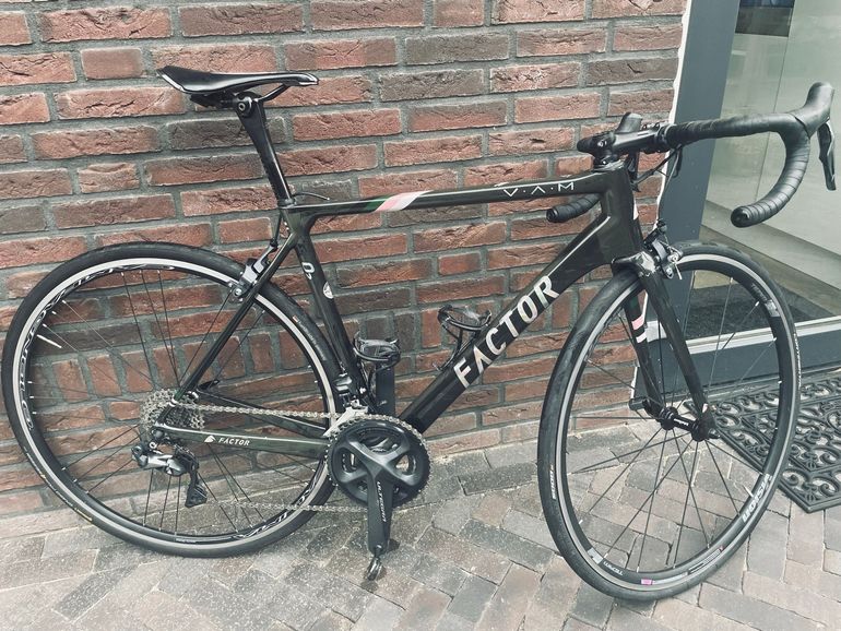 Used Factor Ostro Shimano Ultegra Di2 2020 Road & Gravel, Black — image 2 of 17