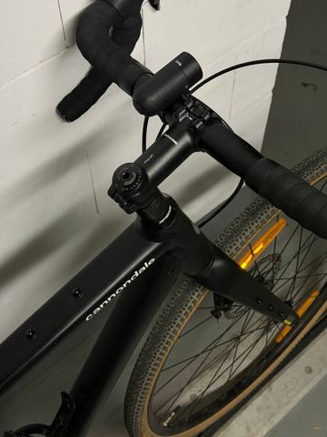 Used Cannondale Topstone 4 2023 2023 Road & Gravel, Black — image 2 of 10