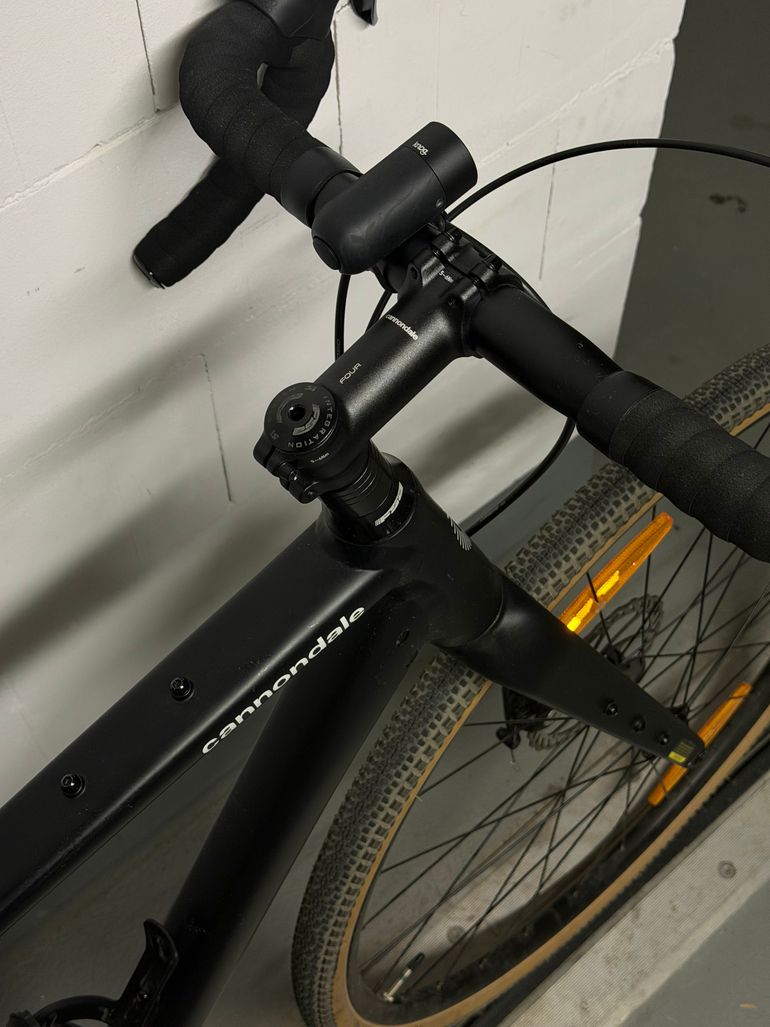 Used Cannondale Topstone 4 2023 2023 Road & Gravel, Black — image 2 of 10