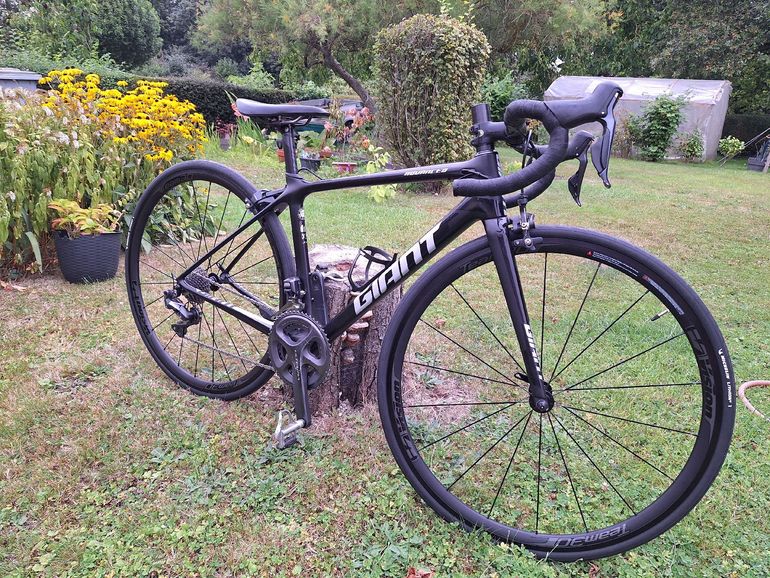 Gebrauchtes Giant TCR Advanced SL 1 2016 2016 Road & Gravel, Schwarz — Bild 2 von 4
