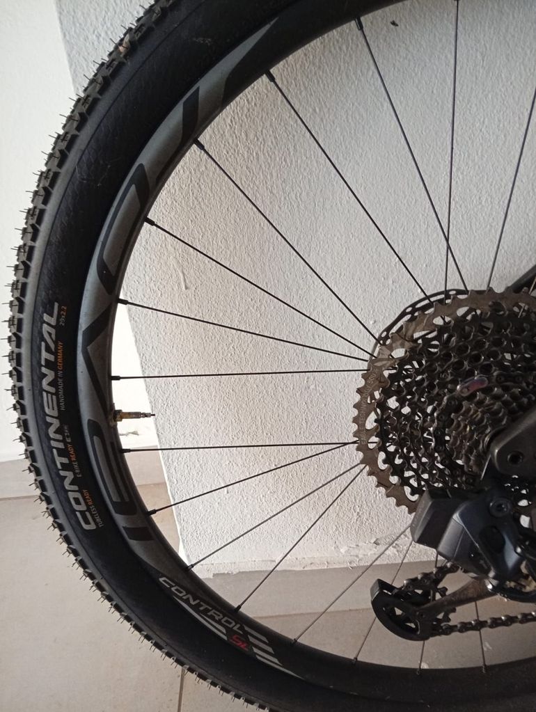 Used Specialized Epic SRAM XX1 Eagle AXS 2019 Mountainbike, Black — image 11 of 13