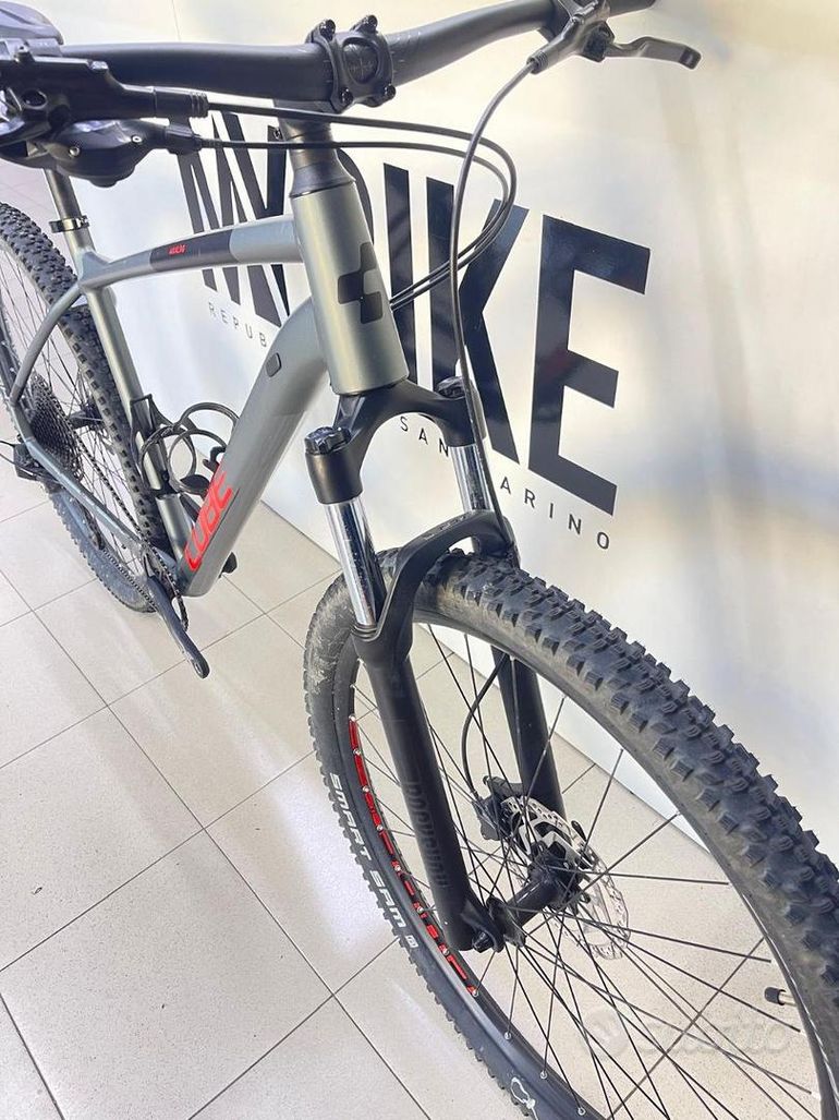 Used Specialized ANALOG 2024 2024 Mountainbike, Light Gray, 27.5, 29 — image 4 of 8