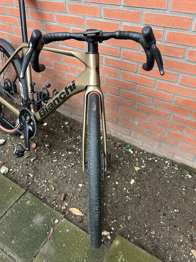 Used Bianchi Impulso Shimano Ultegra Di2 2026 Road & Gravel, Orange — image 5 of 12