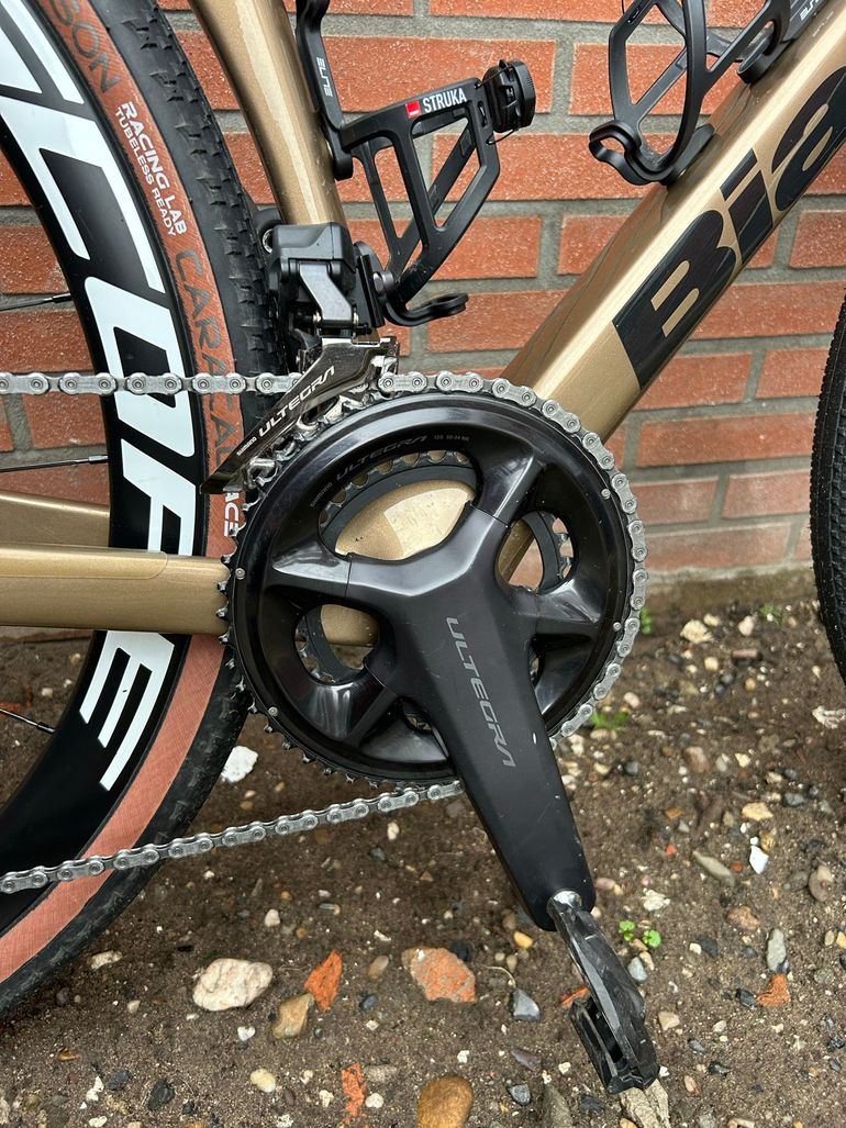 Used Bianchi Impulso Shimano Ultegra Di2 2026 Road & Gravel, Orange — image 4 of 12