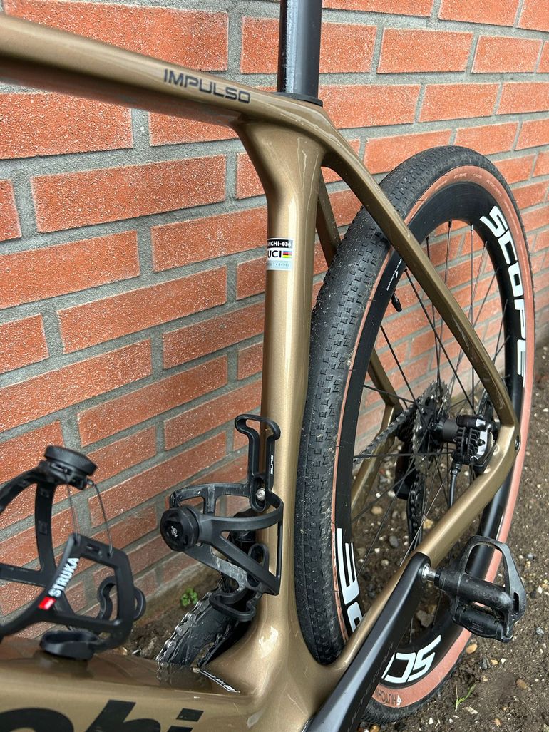 Used Bianchi Impulso Shimano Ultegra Di2 2026 Road & Gravel, Orange — image 11 of 12