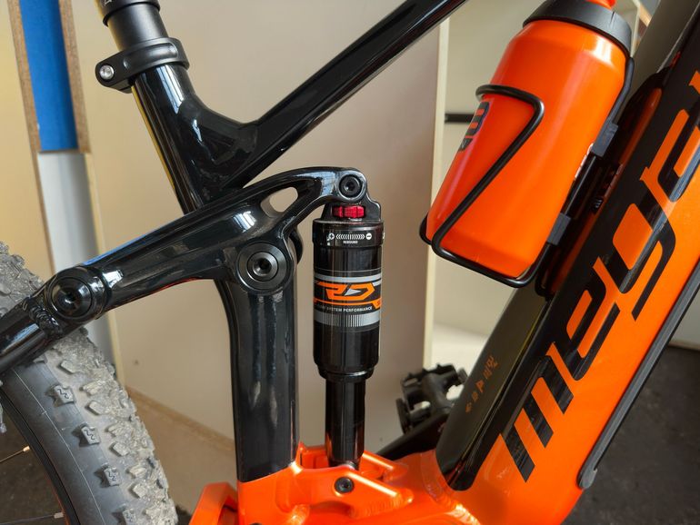 Megamo AYRON FORCE 40 2022 2022 Mountainbike usato, Arancione — immagine 5 di 5