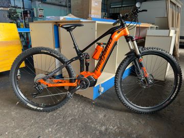 Megamo AYRON FORCE 40 2022 2022 Mountainbike usato, Arancione — immagine 1 di 5