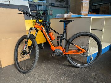 Megamo AYRON FORCE 40 2022 2022 Mountainbike usato, Arancione — immagine 2 di 5