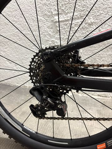 Brugt Focus SAM 1.0 fully Enduro Custom SRAM GX 2015 Mountainbike — billede 8 af 9