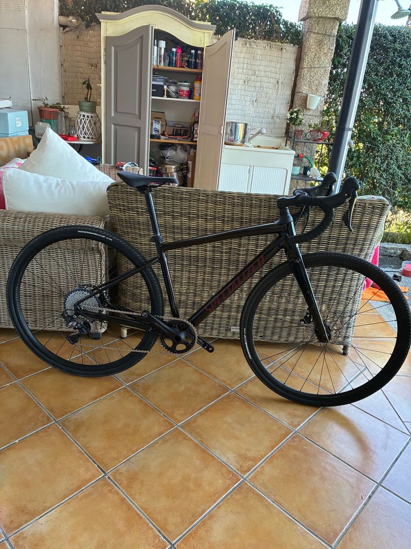 Tweedehands Specialized Diverge Comp E5 2021 2021 Road & Gravel