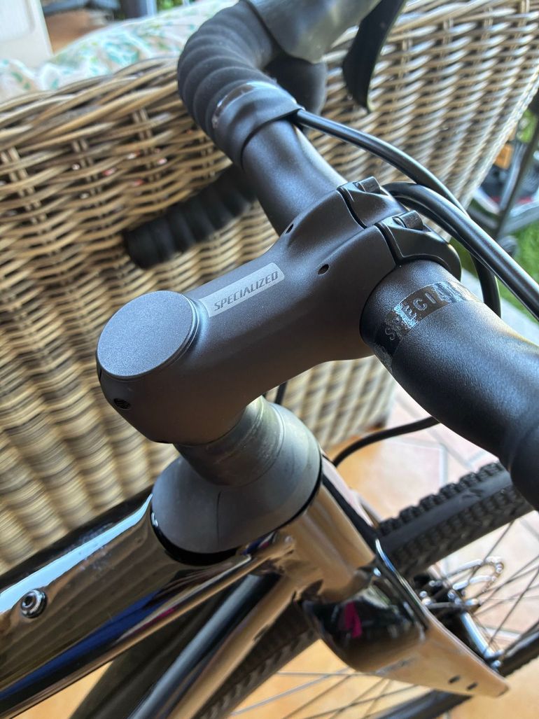Used Specialized Diverge Comp E5 2021 2021 Road & Gravel, Black — image 6 of 10