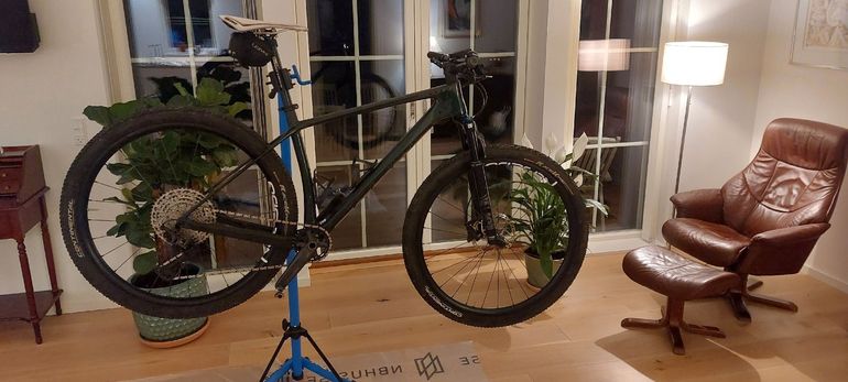 Used Scott Scale 925 2023 2023 Mountainbike, Green, 29 — image 3 of 6