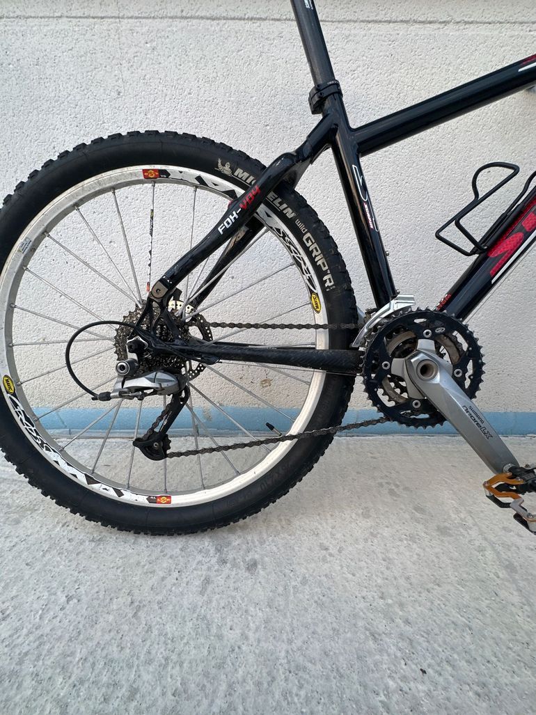 Used SCAPIN Custom Shimano Deore LX 2018 Mountainbike, Black — image 3 of 6