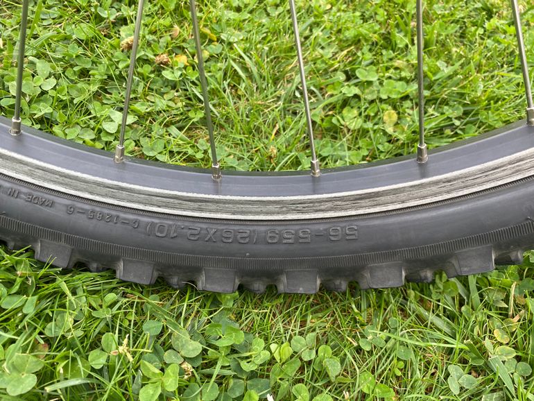Tweedehands Giant SE 2003 Mountainbike — afbeelding 18 van 20