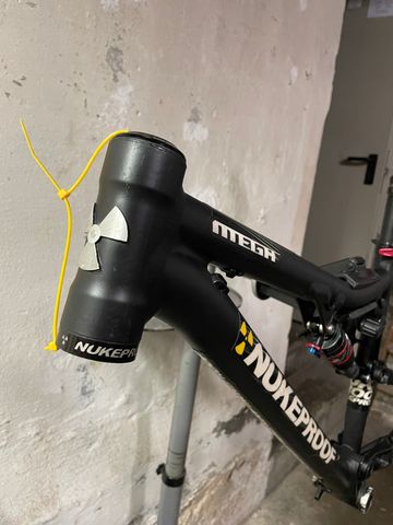 Nukeproof Mega 2012 Frameset 2012 Mountainbike usato, Nero — immagine 5 di 10